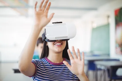 Az abakusztól a virtuális iskolákig